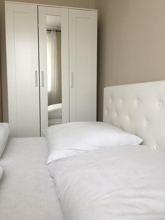 Apartment Dado